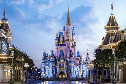 How Much Money Does Disney Make in a Day