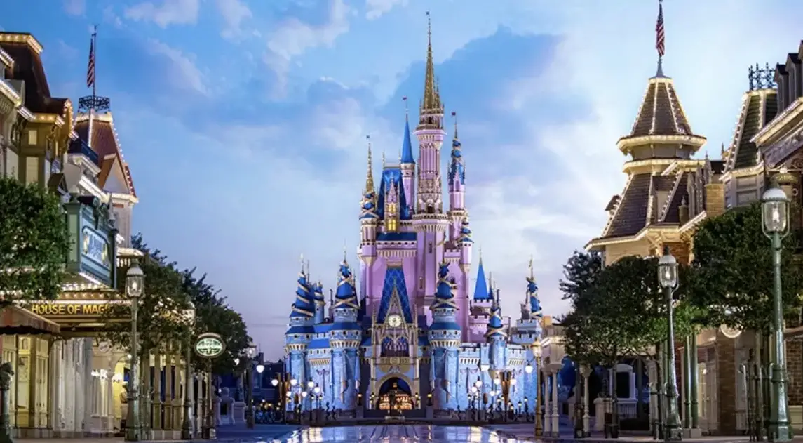 How Much Money Does Disney Make in a Day